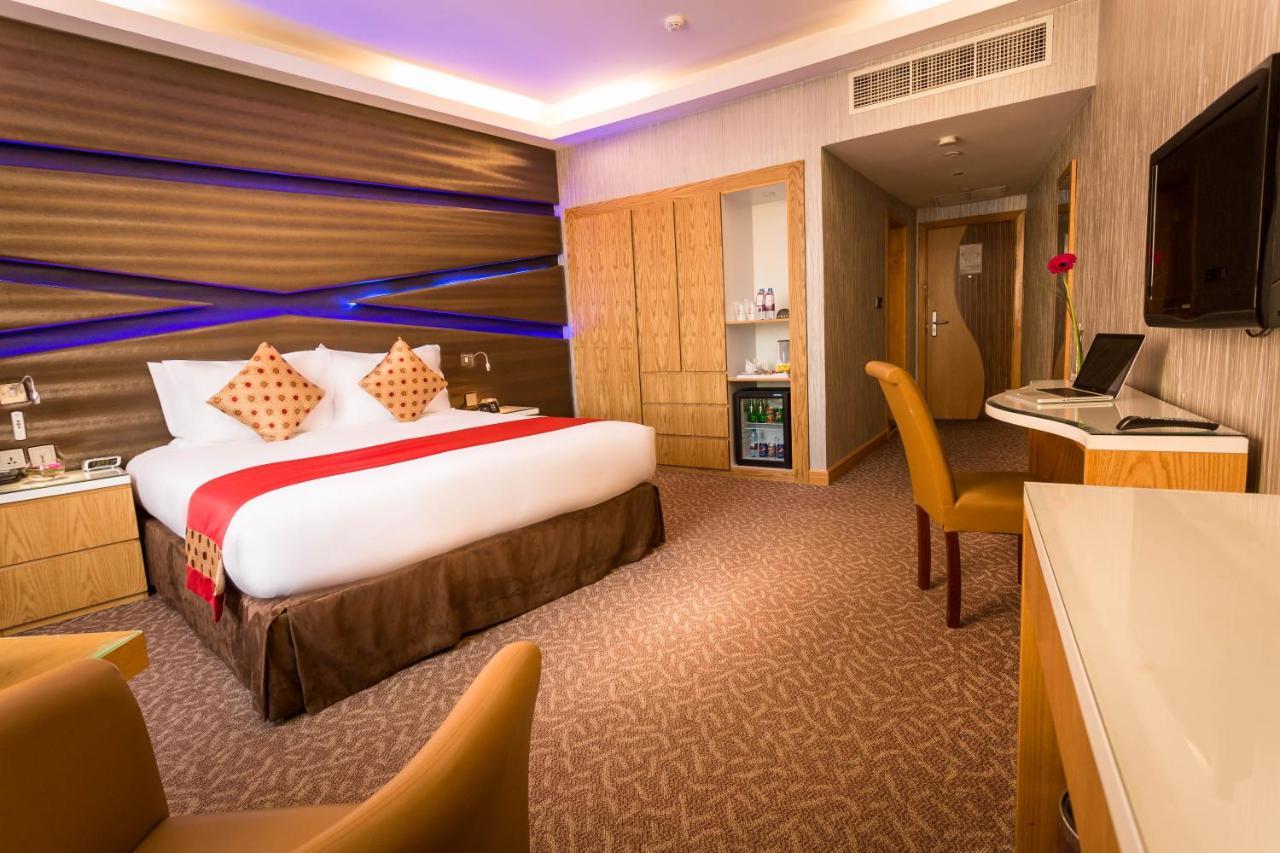 Al Safir Hotel Манама Екстер'єр фото
